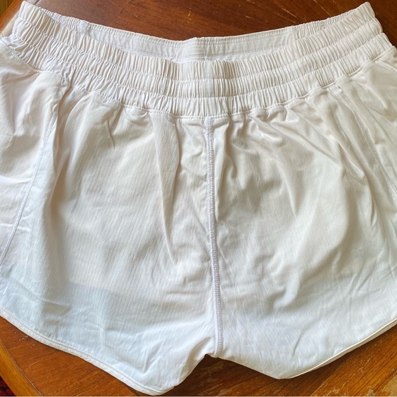Lululemon White Athletic Shorts size 8 - Picture 4 of 12